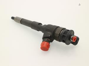 Used Injector (diesel) Renault Clio IV (5R) 1.5 Energy dCi 90 FAP Price € 90,75 Inclusive VAT offered by Brus Motors BV
