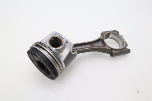 Used Connecting rod Volkswagen Polo IV (9N1/2/3) 1.4 TDI 80 Price € 90,75 Inclusive VAT offered by Brus Motors BV