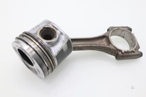 Used Connecting rod Volkswagen Polo IV (9N1/2/3) 1.4 TDI 80 Price € 90,75 Inclusive VAT offered by Brus Motors BV