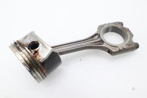 Used Connecting rod Volkswagen Polo IV (9N1/2/3) 1.2 12V Price € 90,75 Inclusive VAT offered by Brus Motors BV