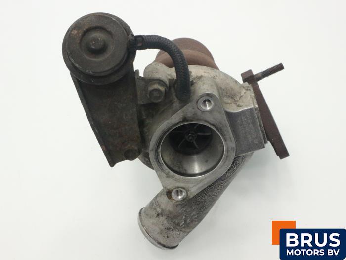 Usados Turbo Ford Transit 2.4 TDCi 16V Precio € 302,50 IVA incluido ofrecido por Brus Motors BV