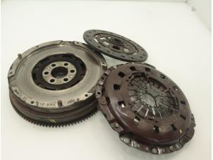 Used Dual mass flywheel BMW 3 serie (E46/4) 316i 16V Price € 242,00 Inclusive VAT offered by Brus Motors BV