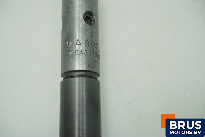 Usagé Injecteurs Mercedes Sprinter 4/5t (904/905) 412 D 4x4 Prix € 60,50 Prix TTC proposé par Brus Motors BV