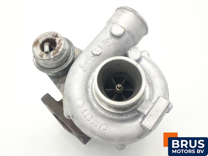 Używane Turbo Mercedes C (W202) 2.2 C-220 CDI 16V Cena € 302,50 Z VAT oferowane przez Brus Motors BV