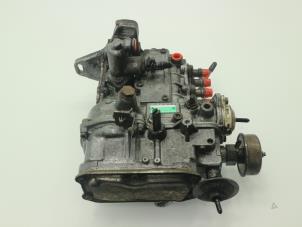 Usados Bomba de gasolina mecánica Mercedes Vito (638.0) 2.3 110D Precio € 302,50 IVA incluido ofrecido por Brus Motors BV