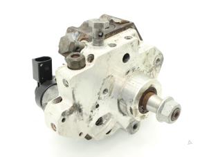 Used Mechanical fuel pump Audi Q7 Price € 211,75 Inclusive VAT offered by Brus Motors BV