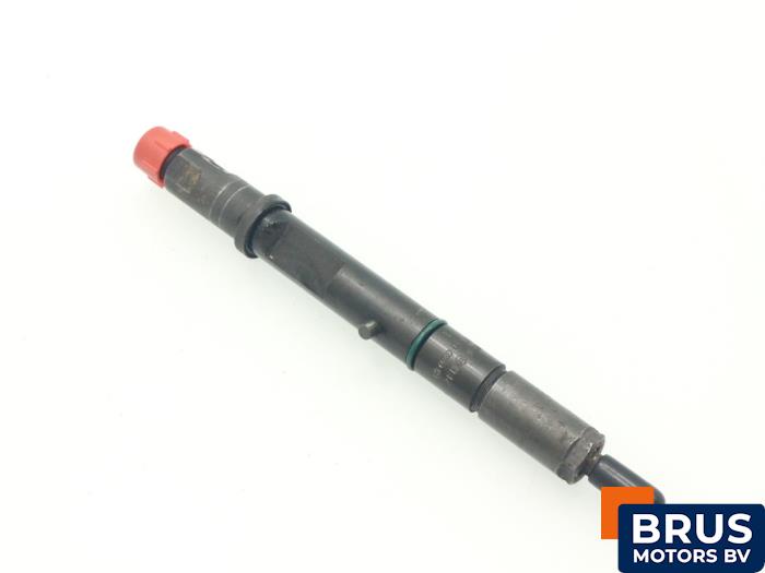 Usagé Injecteurs Audi A6 (C5) 2.5 TDI V6 24V Prix € 60,50 Prix TTC proposé par Brus Motors BV