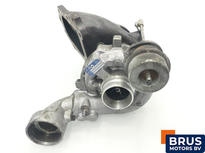 Używane Turbo Mercedes E (W212) E-220 CDI 16V BlueEfficiency,BlueTEC Cena € 423,50 Z VAT oferowane przez Brus Motors BV
