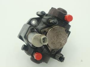 Usados Bomba de gasolina mecánica Mazda 6 (GG12/82) 2.0 CiDT HP 16V Precio € 151,25 IVA incluido ofrecido por Brus Motors BV