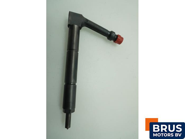 Usagé Injecteurs Nissan Navara (D40) 2.5 dCi 16V 4x4 Prix € 60,50 Prix TTC proposé par Brus Motors BV