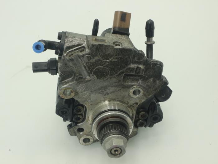 Mechanical fuel pump from a Mercedes-Benz Sprinter 3,5t (906.63) 316 CDI 16V 2016