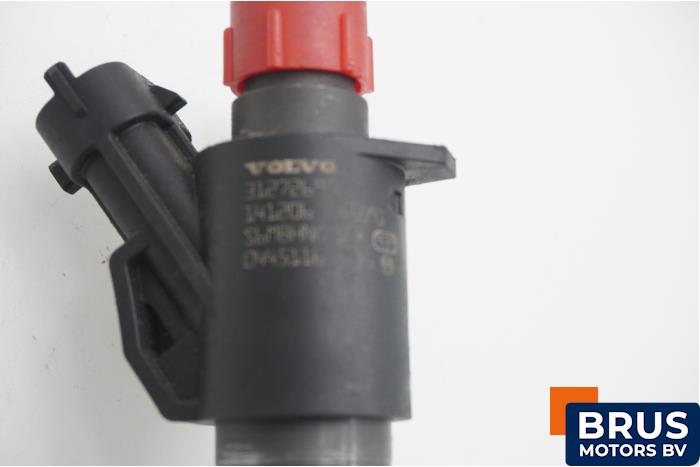 Używane Wtryskiwacz (Diesel) Volvo V60 I (FW/GW) 2.4 D5 20V Autom. Cena € 121,00 Z VAT oferowane przez Brus Motors BV