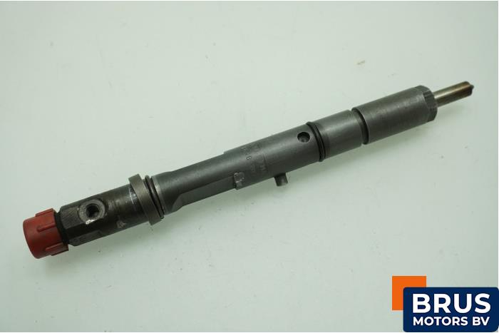 Usagé Injecteurs Audi A6 (C5) 2.5 TDI V6 24V Prix € 60,50 Prix TTC proposé par Brus Motors BV