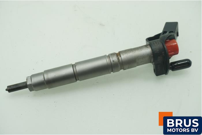 Usados Inyector (diésel) Mercedes E 4-matic (W211) 3.0 E-320 CDI 24V Precio € 151,25 IVA incluido ofrecido por Brus Motors BV
