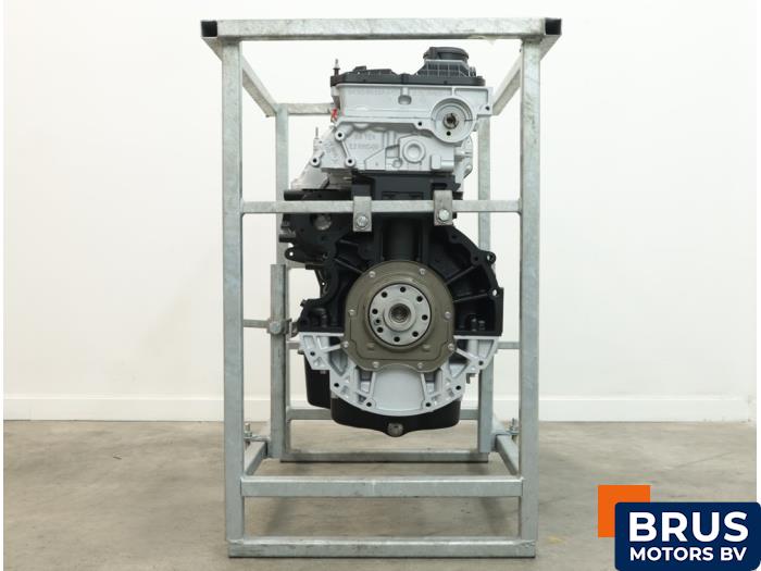 Engine from a Ford Transit 2.2 TDCi 16V RWD 2019