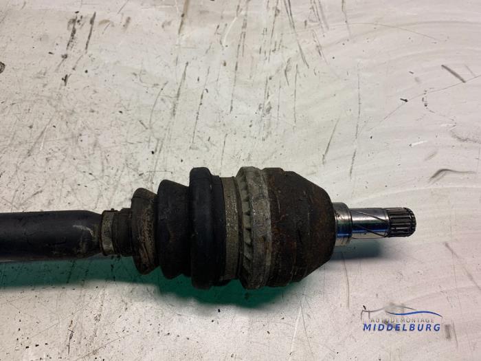 Front drive shaft, right from a Opel Vectra C 1.8 16V 2006