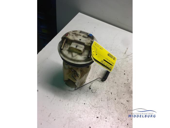 Electric fuel pump from a Volvo V40 (VW) 2.0 16V 1997
