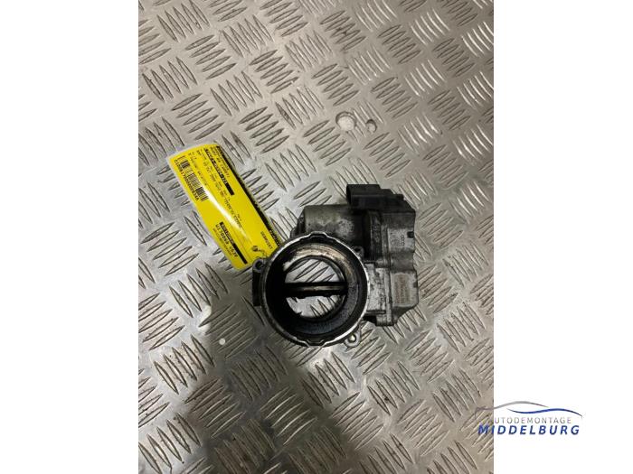 Usagé Boitier papillon Audi A4 Avant (B7) 2.0 TDI 16V Prix € 10,00 Règlement à la marge proposé par Autodemontagebedrijf Middelburg B.V