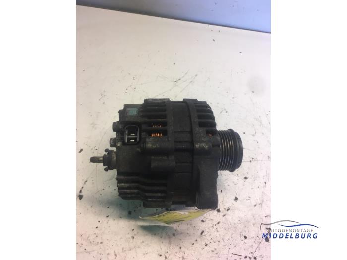 Begagnade Dynamo Nissan Interstar (X70) 3.0 dCi 16V Pris € 34,00 Marginaltabell erbjuds av Autodemontagebedrijf Middelburg B.V