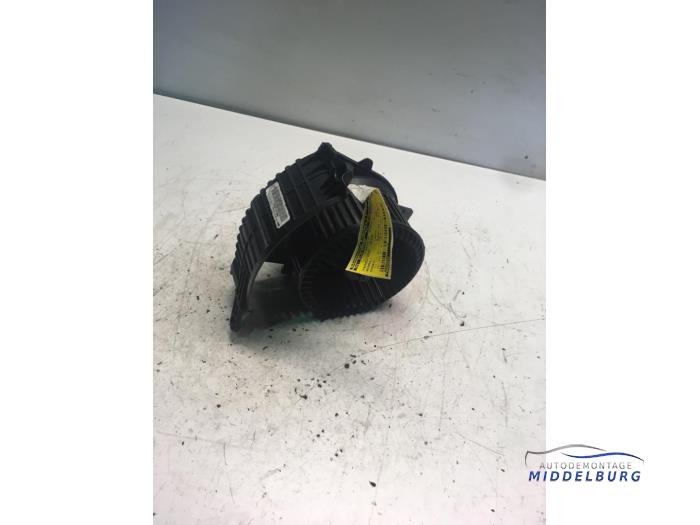 Heater blower fan relay