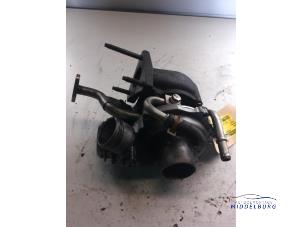 Usados Turbo Renault Scénic II (JM) 1.9 dCi 130 Precio € 39,00 Norma de margen ofrecido por Autodemontagebedrijf Middelburg B.V