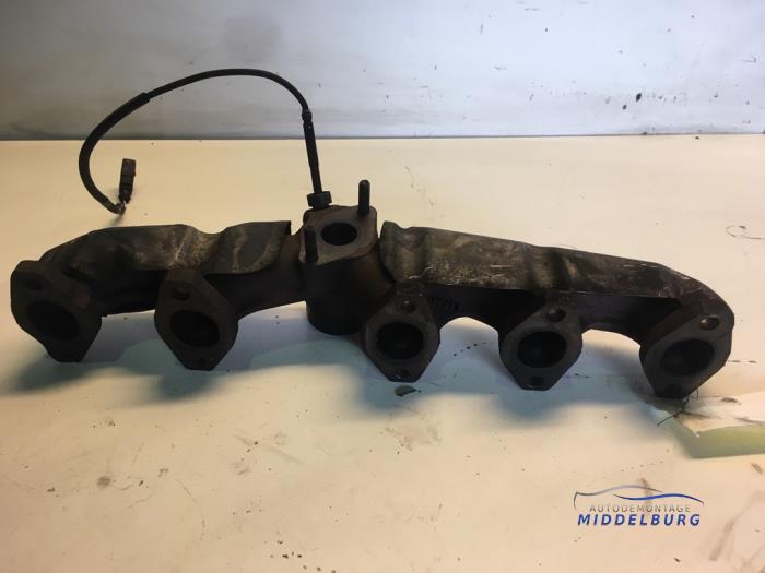 Exhaust manifold Volkswagen Transporter T5 2.5 TDi PF 070253031F BNZ