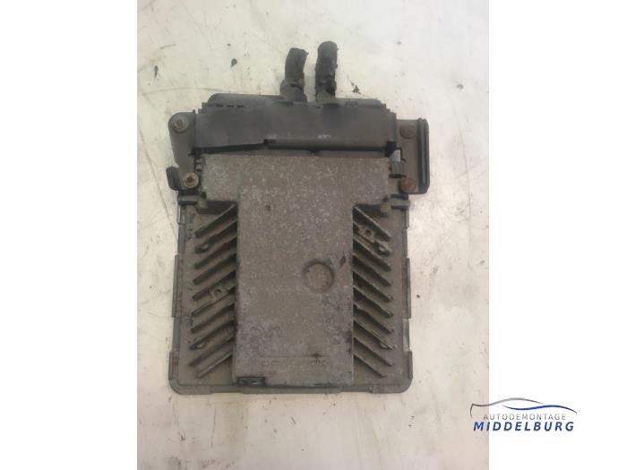 Used Engine management computer Seat Leon (1P1) 2.0 TDI 16V FR Price € 174,00 Margin scheme offered by Autodemontagebedrijf Middelburg B.V