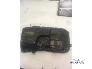 Used Sump BMW 1 serie (E81) 120d 16V Price € 44,00 Margin scheme offered by Autodemontagebedrijf Middelburg B.V