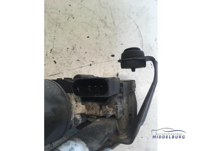 Wiper motor + mechanism Volkswagen Touran 1.9 TDI 105 Euro 3 0390241786 BOSCH