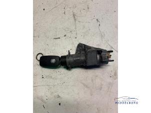 Used Ignition lock + key Skoda Fabia (6Y2) 1.4i Price € 19,00 Margin scheme offered by Autodemontagebedrijf Middelburg B.V