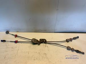 Used Gearbox shift cable Nissan Qashqai (J10) 1.5 dCi DPF Price € 44,00 Margin scheme offered by Autodemontagebedrijf Middelburg B.V