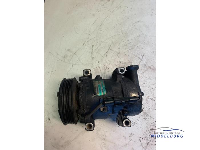 Gebrauchte Klimapumpe Ford Fiesta 5 (JD/JH) 1.4 TDCi Preis € 18,00 Margenregelung angeboten von Autodemontagebedrijf Middelburg B.V