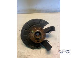 Begagnade Spindel, höger fram Volkswagen Golf V Variant (1K5) 1.9 TDI Pris € 24,00 Marginaltabell erbjuds av Autodemontagebedrijf Middelburg B.V