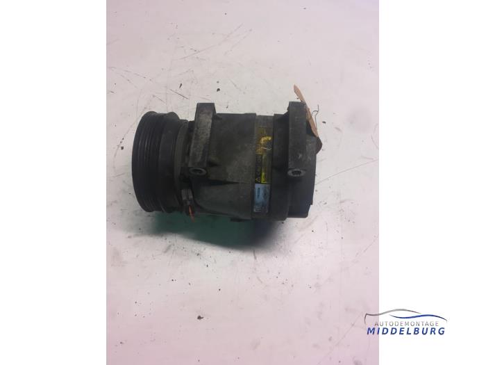Used Air conditioning pump Renault Scénic I (JA) 1.6 16V Price € 14,00 Margin scheme offered by Autodemontagebedrijf Middelburg B.V