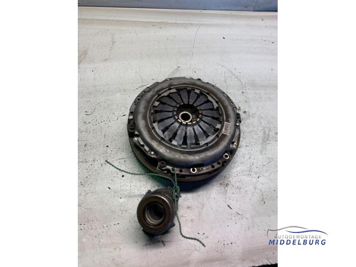 Clutch kit Opel Corsa D 1.3 CDTi 16V ecoFLEX 55572509 F17