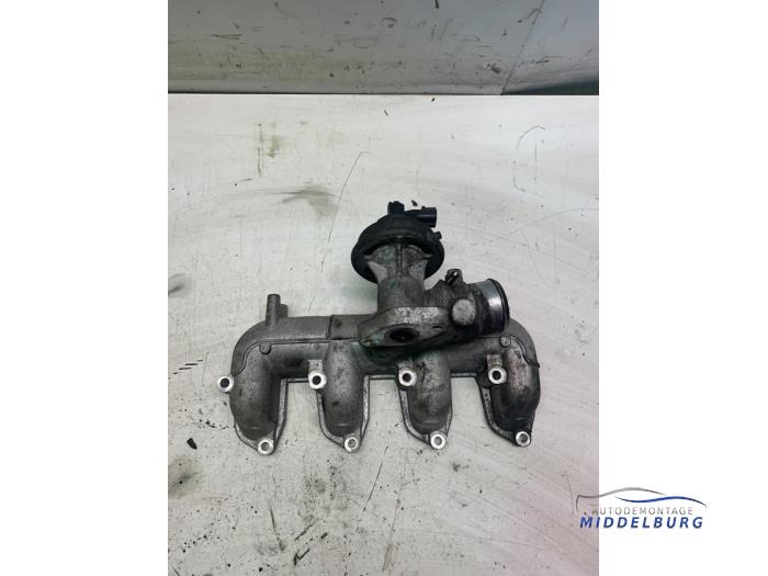 Używane Kolektor dolotowy Ford Transit Connect 1.8 TDCi LWB Cena € 29,00 Procedura marży oferowane przez Autodemontagebedrijf Middelburg B.V