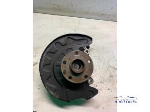 Begagnade Spindel, höger fram Volkswagen Golf VII (AUA) 2.0 GTD 16V Pris € 72,00 Marginaltabell erbjuds av Autodemontagebedrijf Middelburg B.V