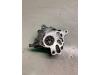 Mechanical fuel pump from a Volkswagen Touran (1T1/T2) 2.0 TDI 16V 136 2004