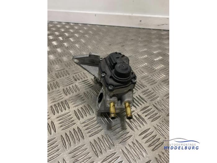 EGR valve Audi A3 2.0 16V FSI 06F131503B BLX