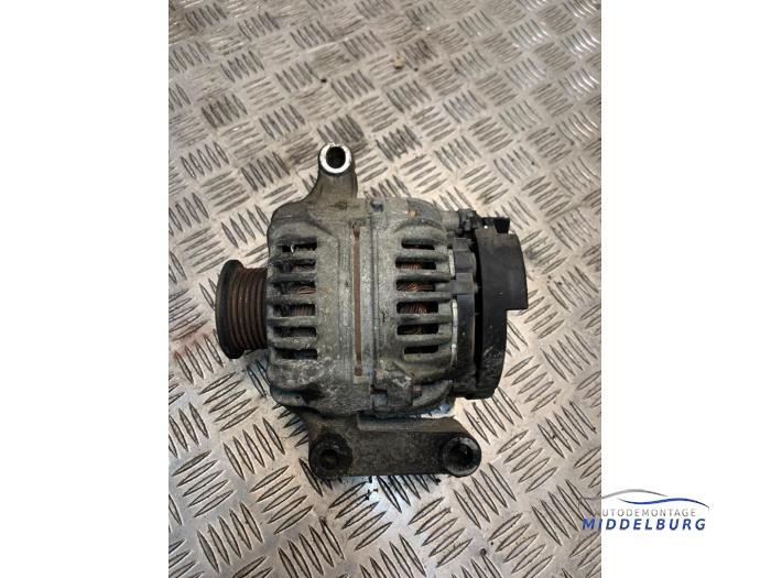 Begagnade Dynamo Ford Transit 2.0 TDdi 16V Pris € 24,00 Marginaltabell erbjuds av Autodemontagebedrijf Middelburg B.V