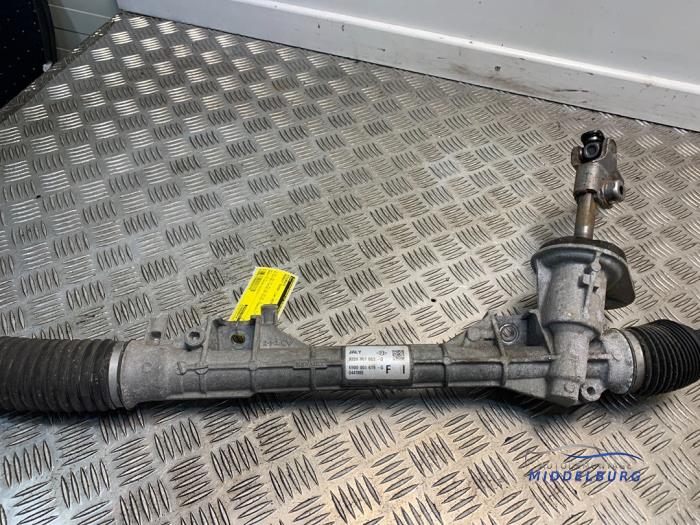 Steering box from a Renault Twingo II (CN) 1.2 16V 2013
