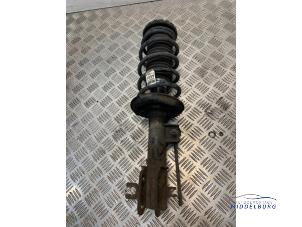 Used Front shock absorber rod, left Chevrolet Spark 1.0 16V Price € 26,00 Margin scheme offered by Autodemontagebedrijf Middelburg B.V