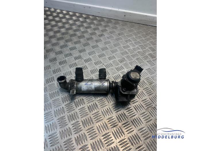 Gebrauchte AGR Ventil Peugeot 107 1.4 HDI Preis € 24,00 Margenregelung angeboten von Autodemontagebedrijf Middelburg B.V