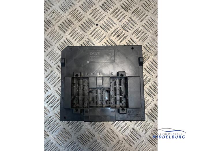 Used Body control computer Volkswagen Crafter (SY) 2.0 TDI Price € 72,00 Margin scheme offered by Autodemontagebedrijf Middelburg B.V