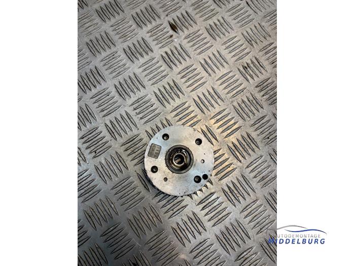 Begagnade Kamaxeldrev Volkswagen Golf V (1K1) 1.6 FSI 16V Pris € 60,00 Marginaltabell erbjuds av Autodemontagebedrijf Middelburg B.V
