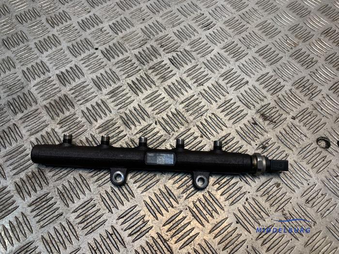 Usagé Système d'injection Peugeot Boxer (U9) 2.2 HDi 150 Prix € 29,00 Règlement à la marge proposé par Autodemontagebedrijf Middelburg B.V