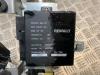 Convertible motor from a Renault Megane II CC (EM) 1.9 dCi 115 2004
