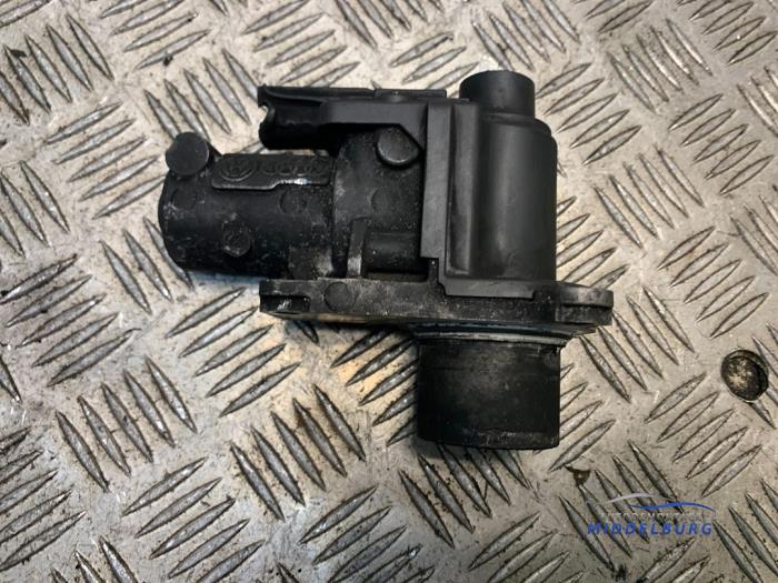 Gebrauchte AGR Ventil Volkswagen Passat Variant (3C5) 2.0 TDI 140 Preis € 19,00 Margenregelung angeboten von Autodemontagebedrijf Middelburg B.V