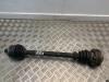 Front drive shaft, left from a Audi A4 (B6), 2000 / 2005 2.0 20V, Saloon, 4-dr, Petrol, 1.984cc, 96kW (131pk), FWD, ALT, 2000-11 / 2005-01, 8E2 2001