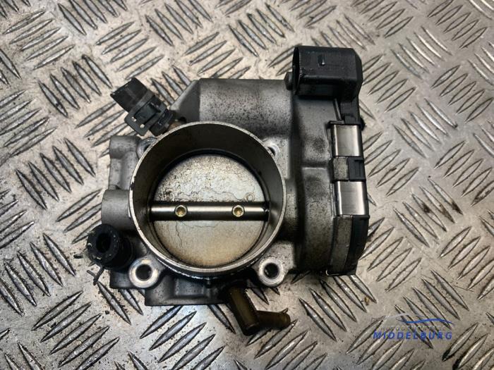 Gebrauchte Drosselklappengehäuse Volkswagen Golf IV (1J1) 2.0 Preis € 9,00 Margenregelung angeboten von Autodemontagebedrijf Middelburg B.V